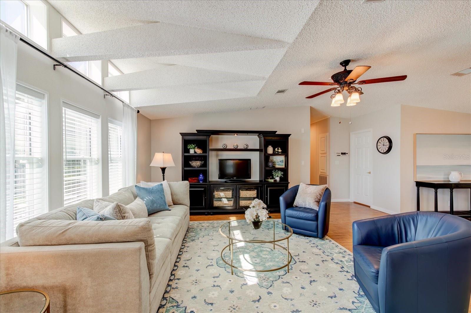 ZELLWOOD STATION COOP MH PARK - Residential