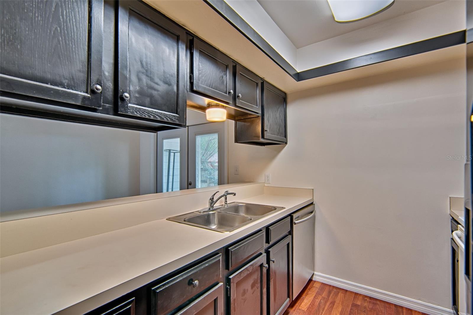 CARRIAGE HOUSE LANE - Residential