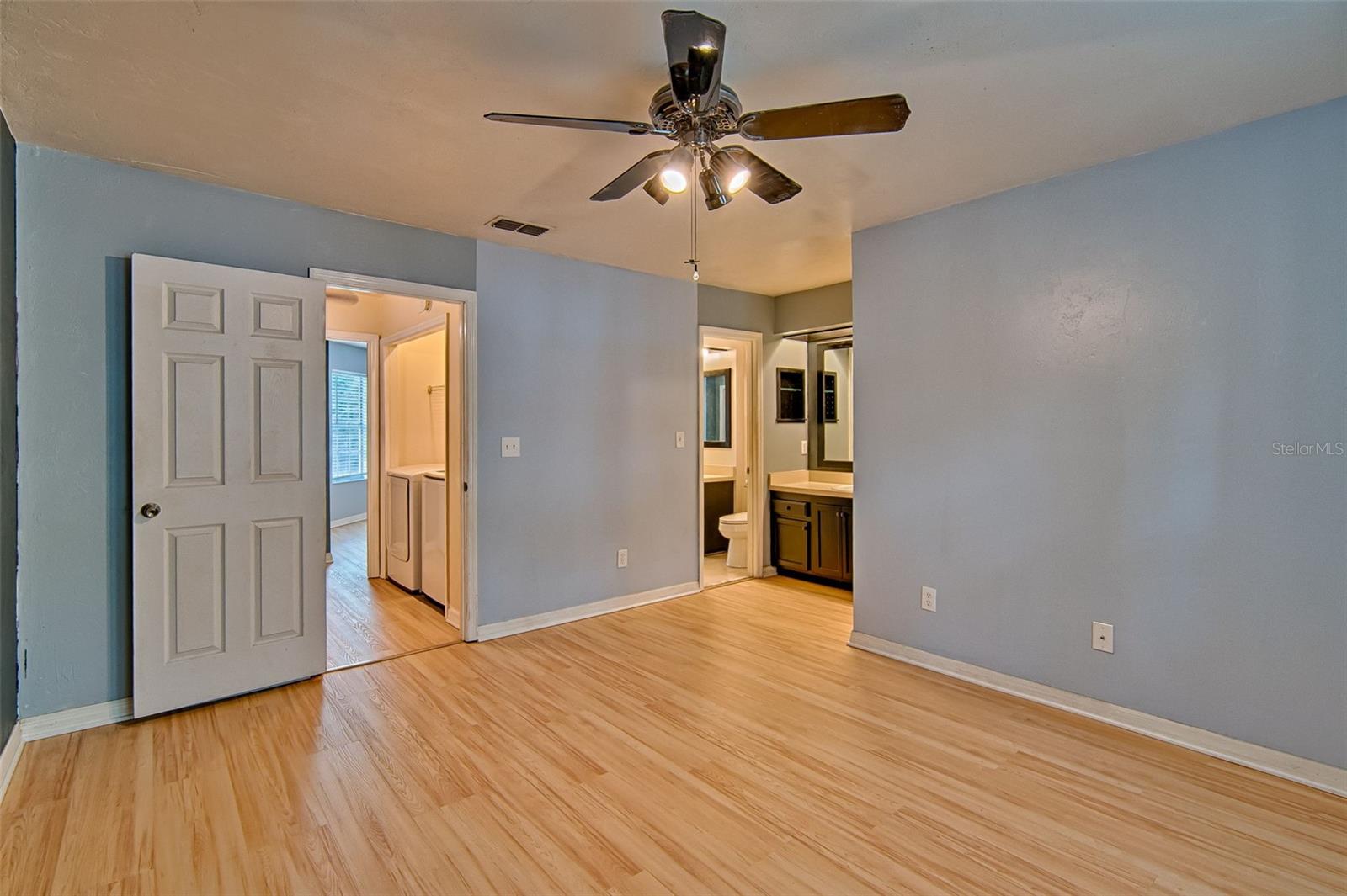 CARRIAGE HOUSE LANE - Residential