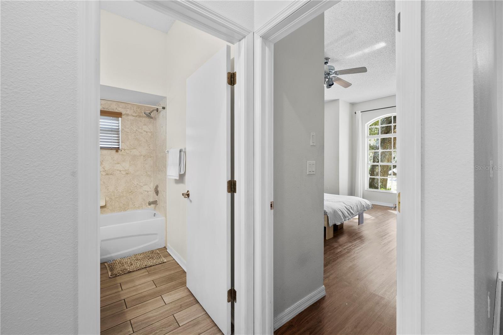 WESTLAKE - Residential