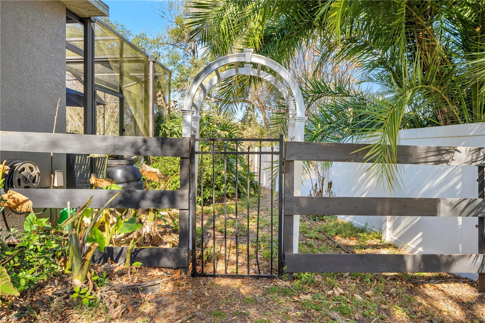 WESTLAKE - Residential