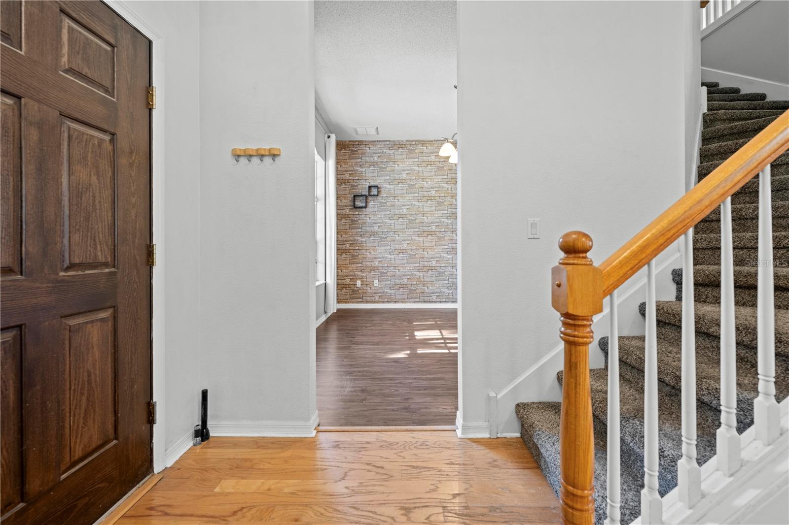 WESTLAKE - Residential