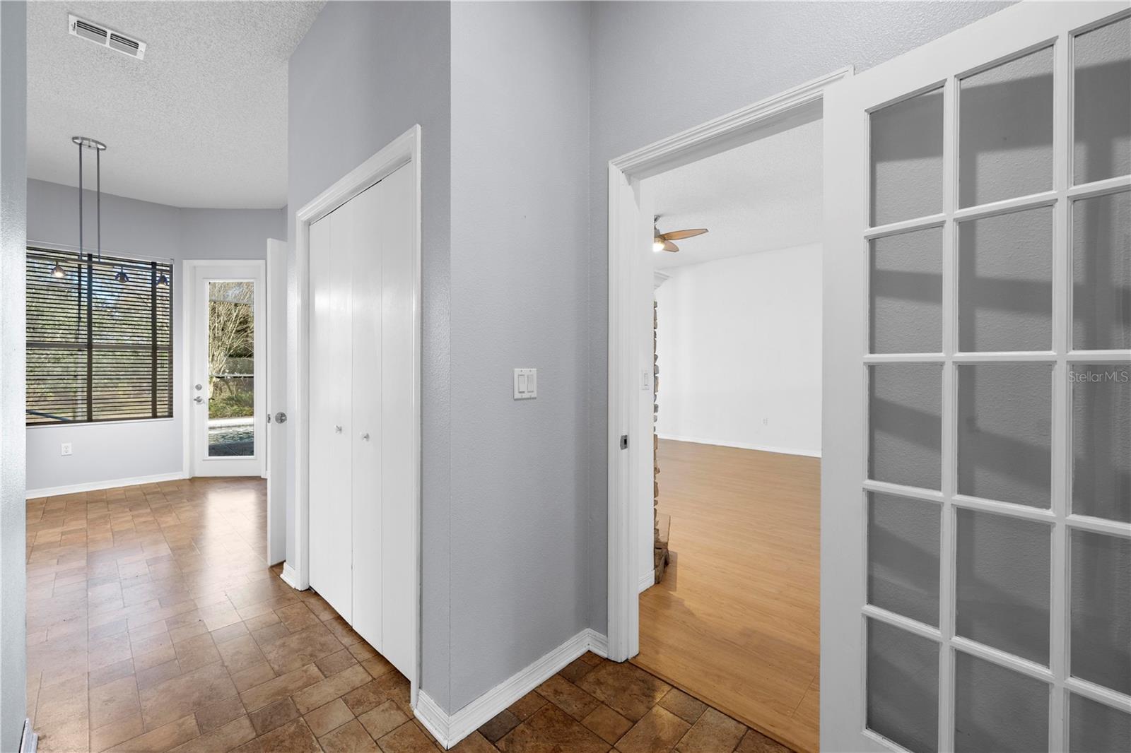 WESTLAKE - Residential