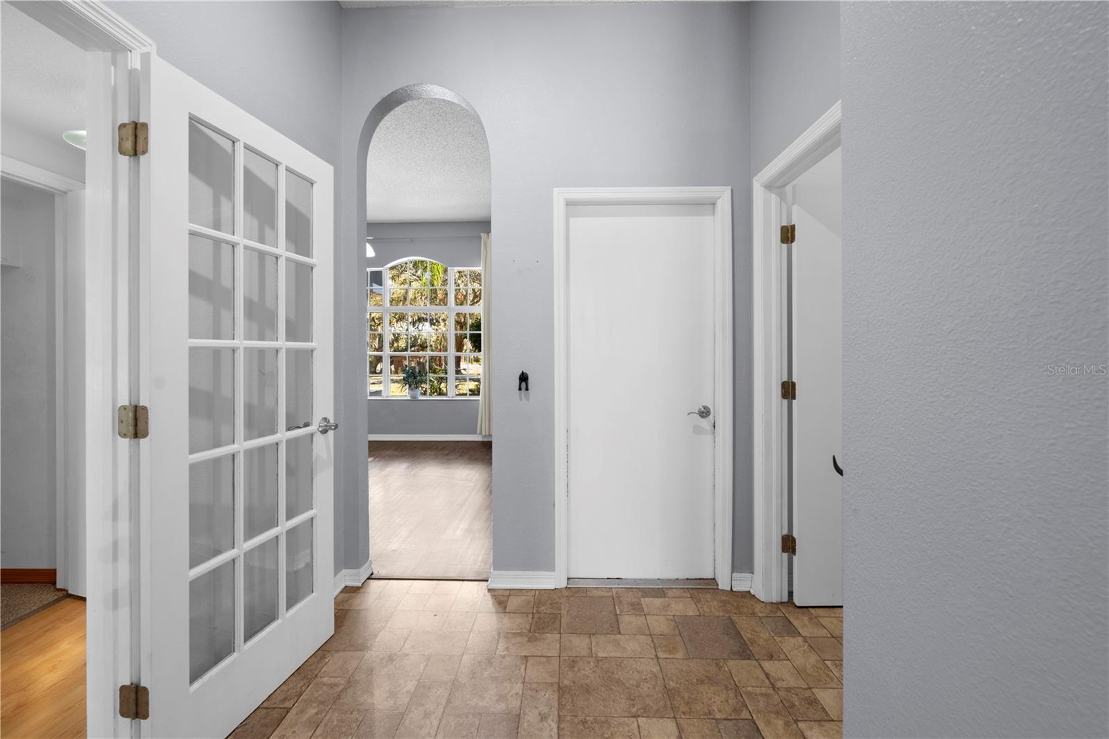 WESTLAKE - Residential