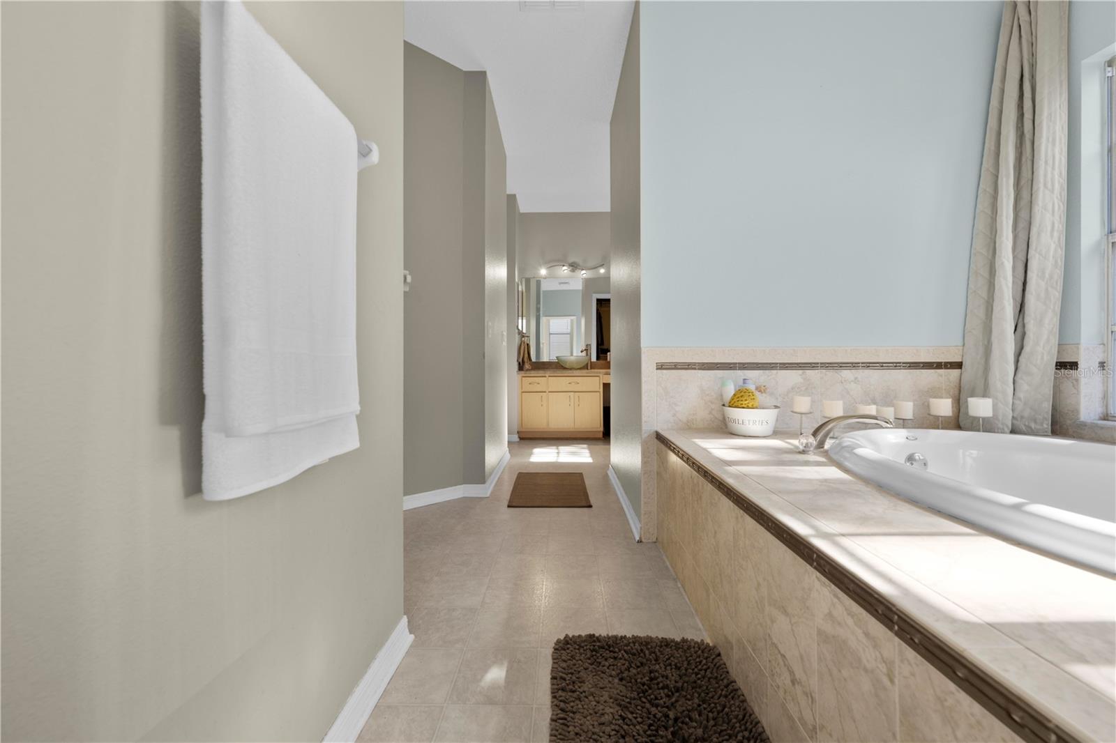 WESTLAKE - Residential