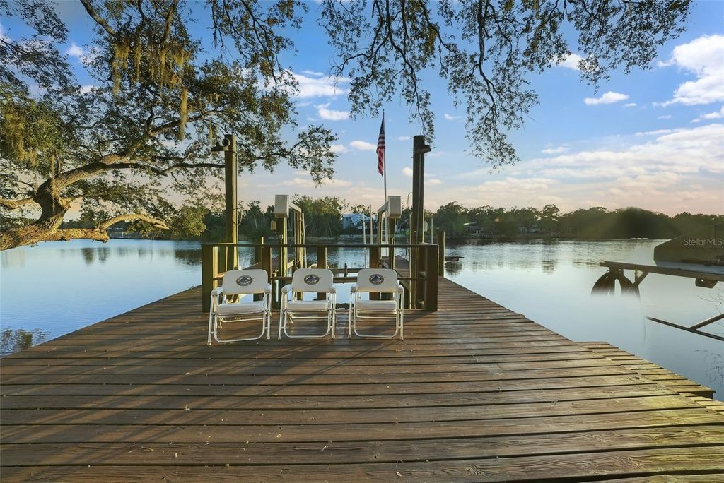 Photo of 344 W Rio Vista Court, Tampa, FL 33604 (MLS # TB8477785)