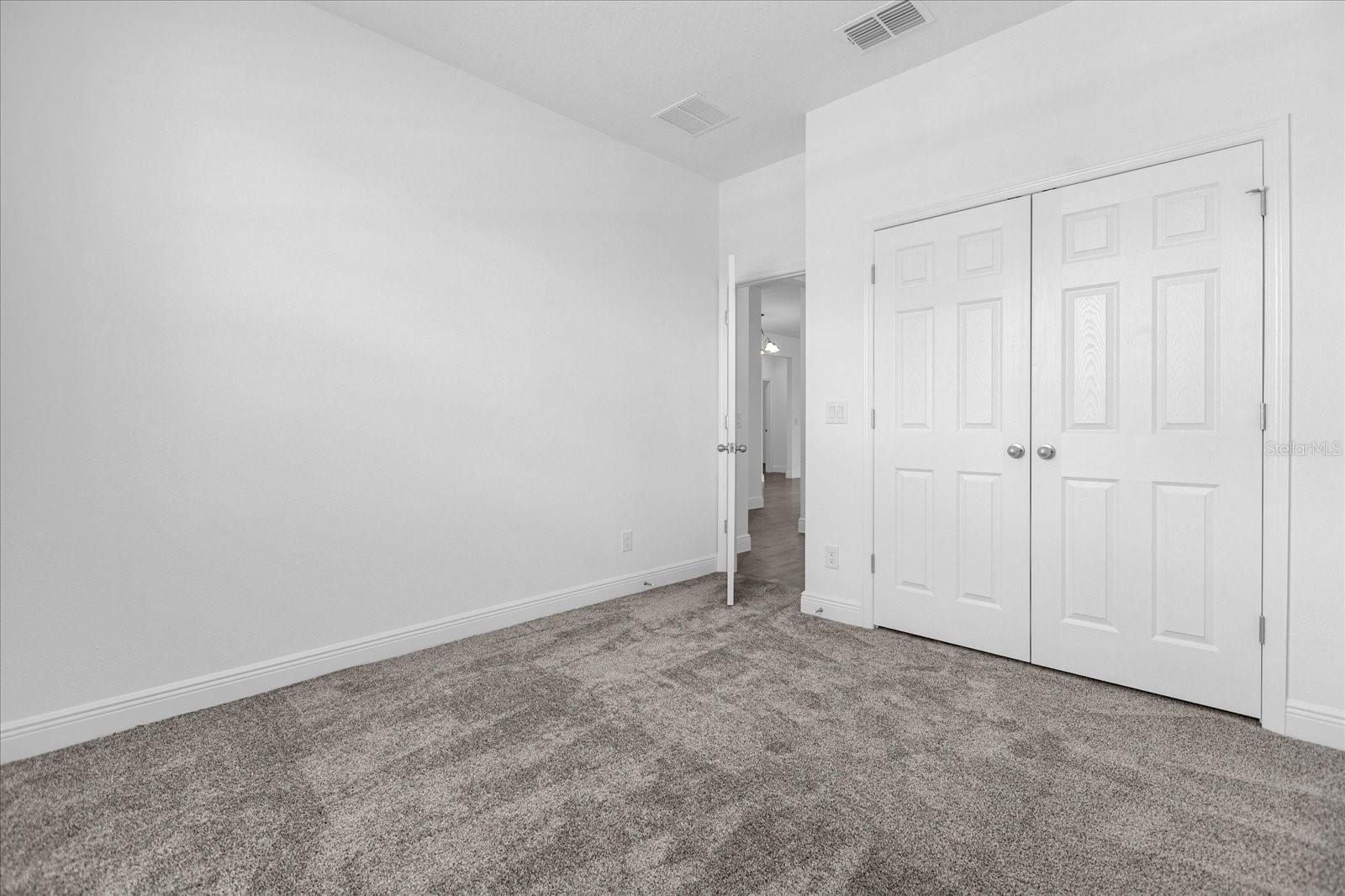 RIDGEVIEW - Residential Lease