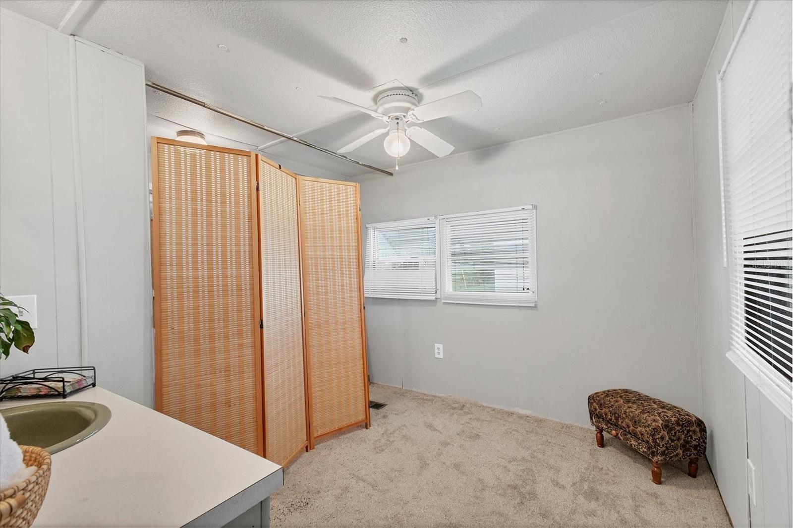 GOLF LAKES RESIDENTS CO-OP - Residential