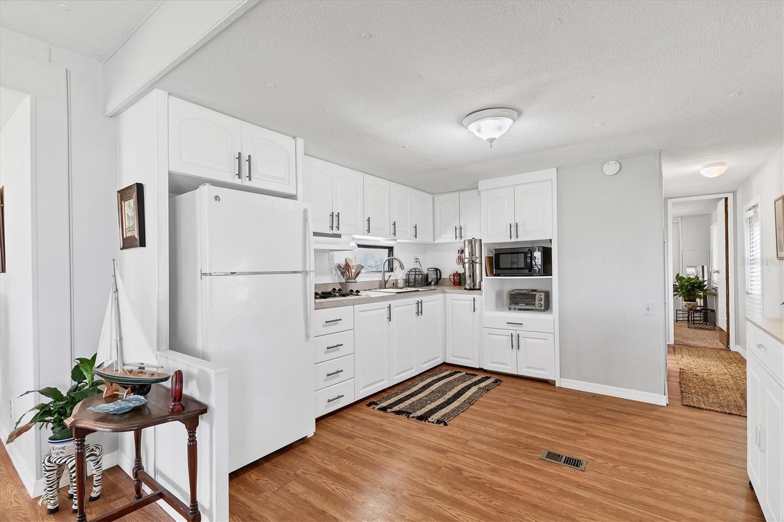 GOLF LAKES RESIDENTS CO-OP - Residential