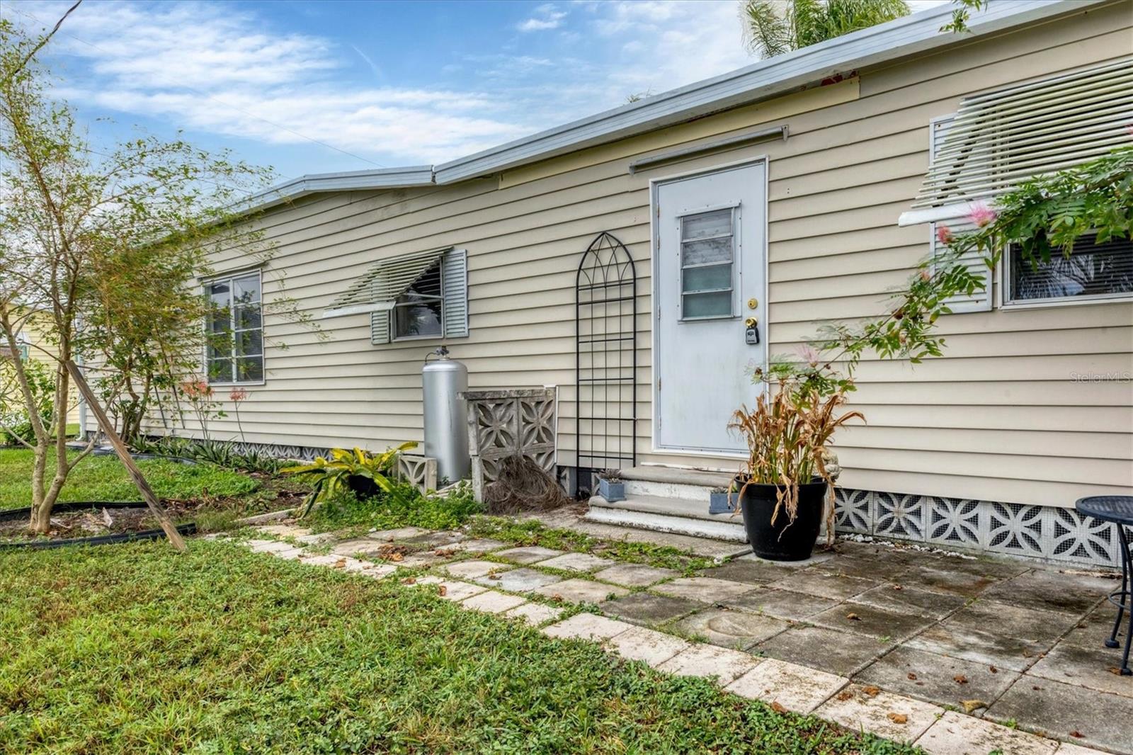 GOLF LAKES RESIDENTS CO-OP - Residential