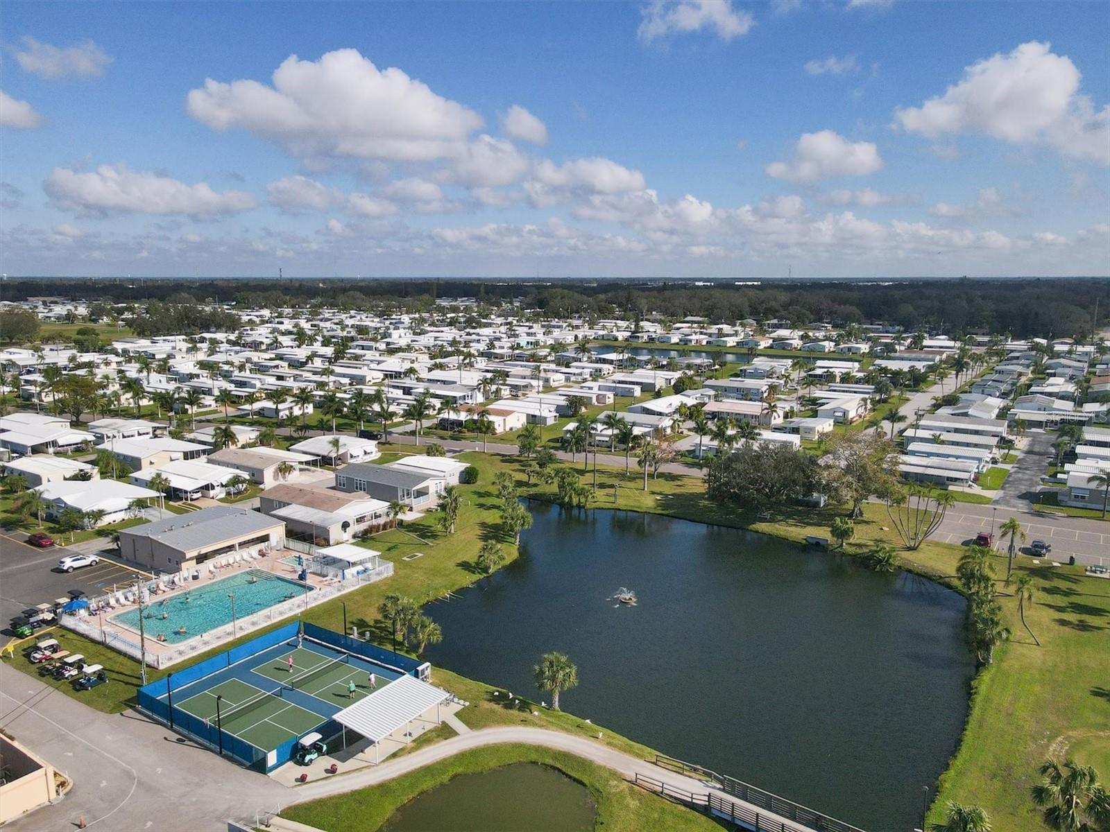 GOLF LAKES RESIDENTS CO-OP - Residential