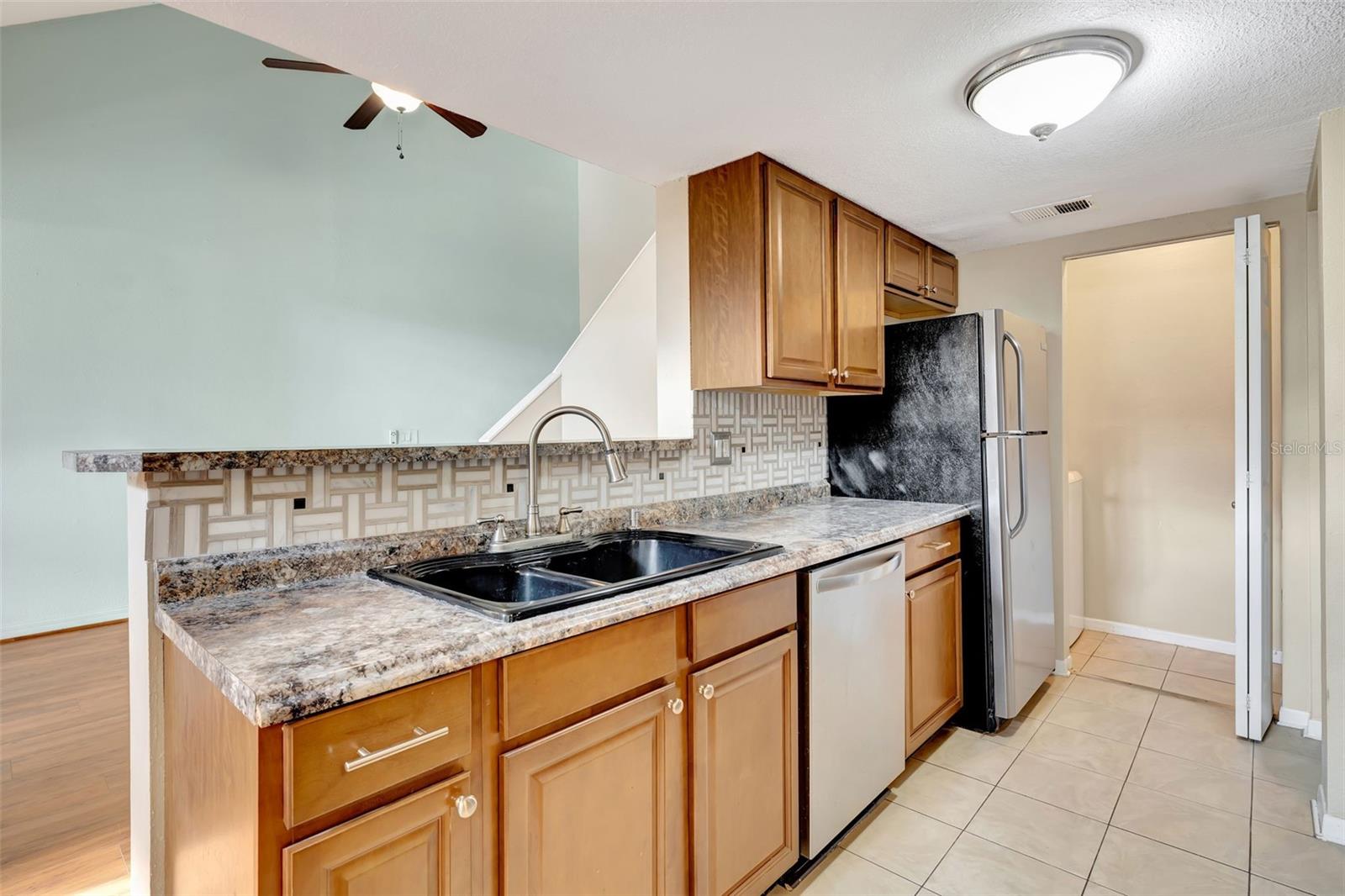 12189 ARMENIA GABLES CIRCLE 12189