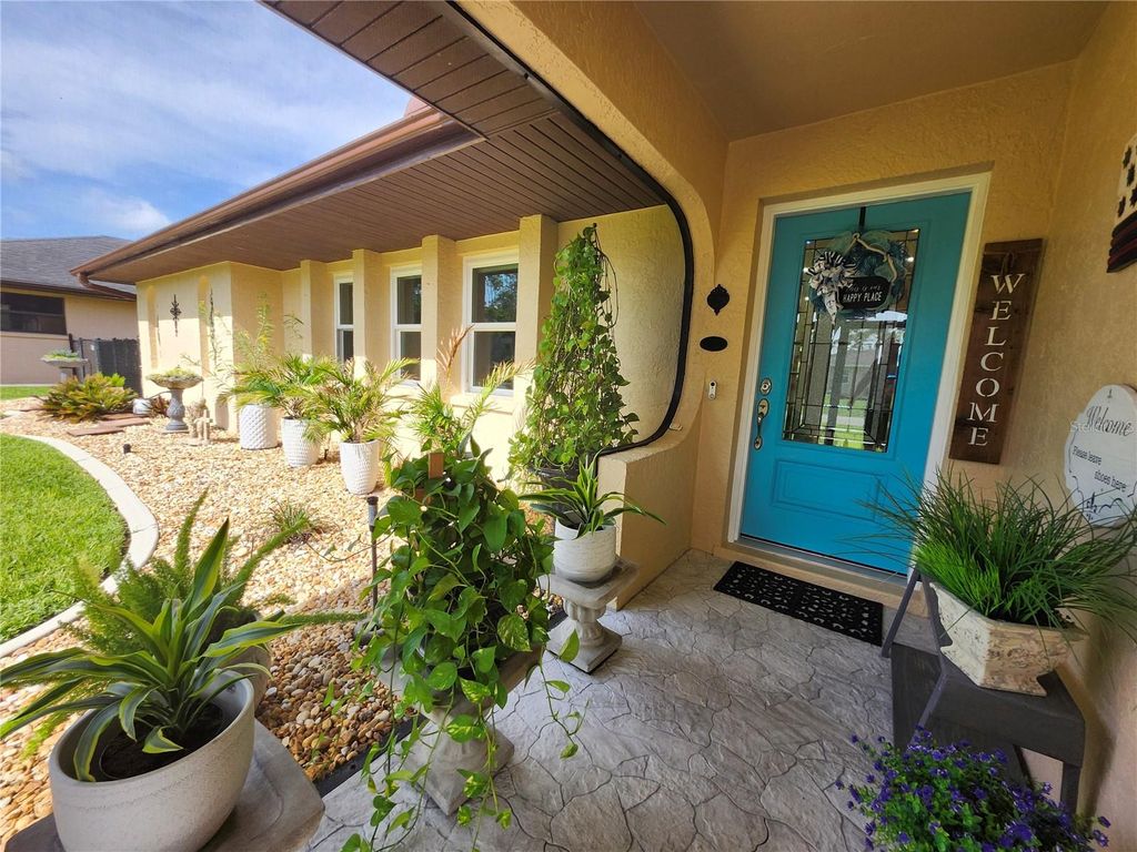 Photo of 319 Kindred Boulevard, Port Charlotte, FL 33954 (MLS # C7521922)