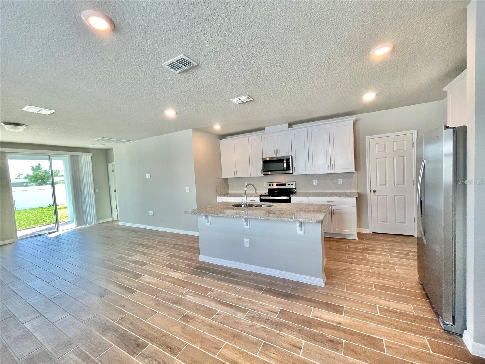 5232 STEPHS FIELD STREET