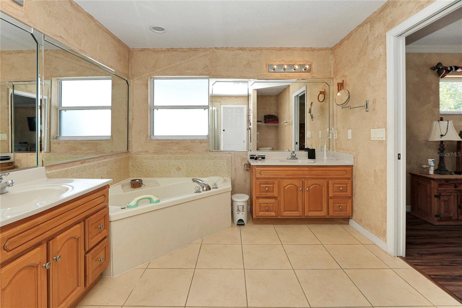 OCALA WATERWAYS ESTATES - Residential