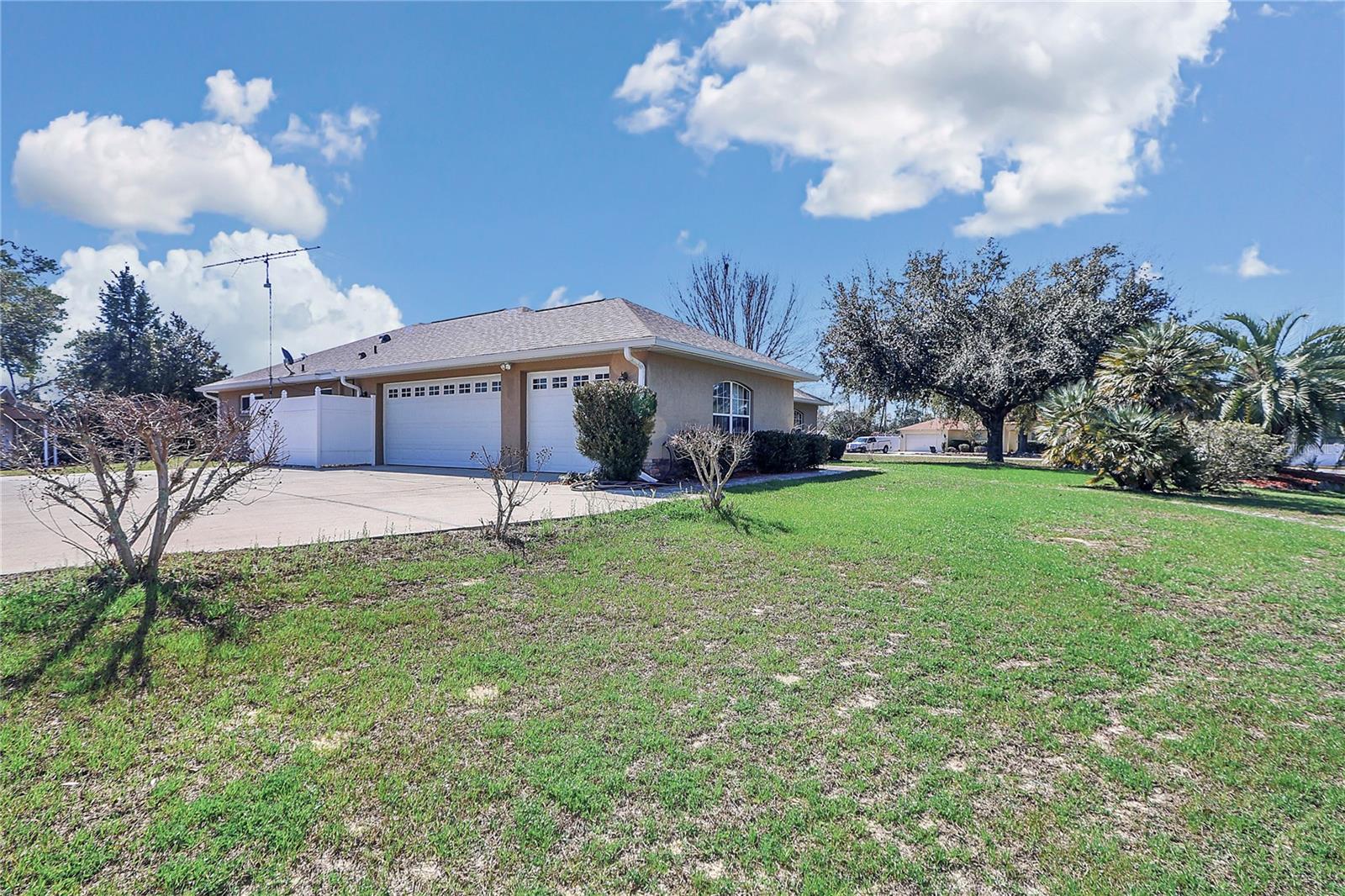 OCALA WATERWAYS ESTATES - Residential