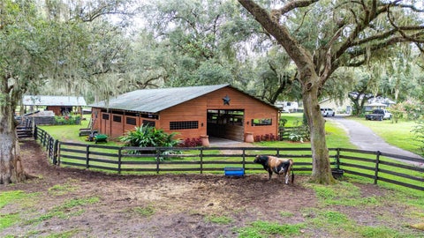 Tiny photo for 4457 Cr 542h, Bushnell, FL 33513 (MLS # G5117193)