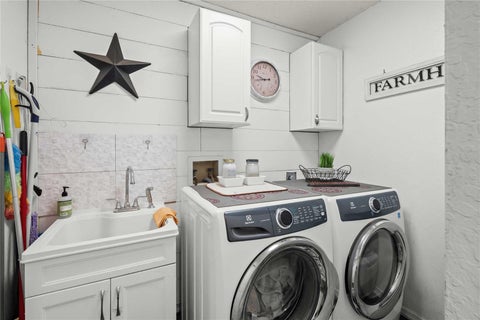Tiny photo for 4457 Cr 542h, Bushnell, FL 33513 (MLS # G5117193)
