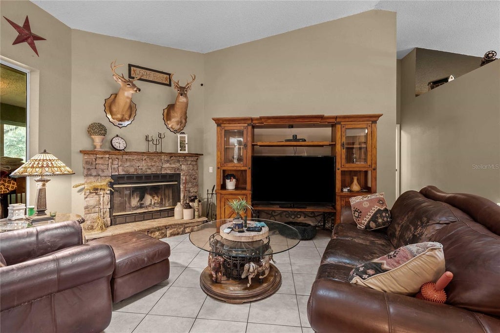 Photo of 4457 Cr 542h, Bushnell, FL 33513 (MLS # G5117193)