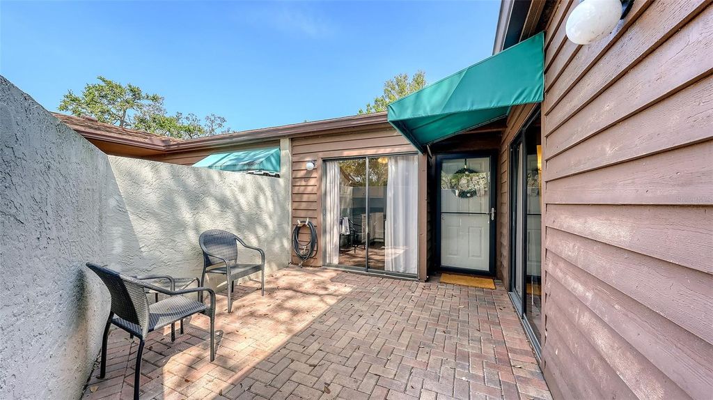 Photo of 4423 Park Lake Terrace N, Bradenton, FL 34209 (MLS # A4689867)