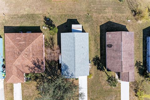 A home in PORT CHARLOTTE