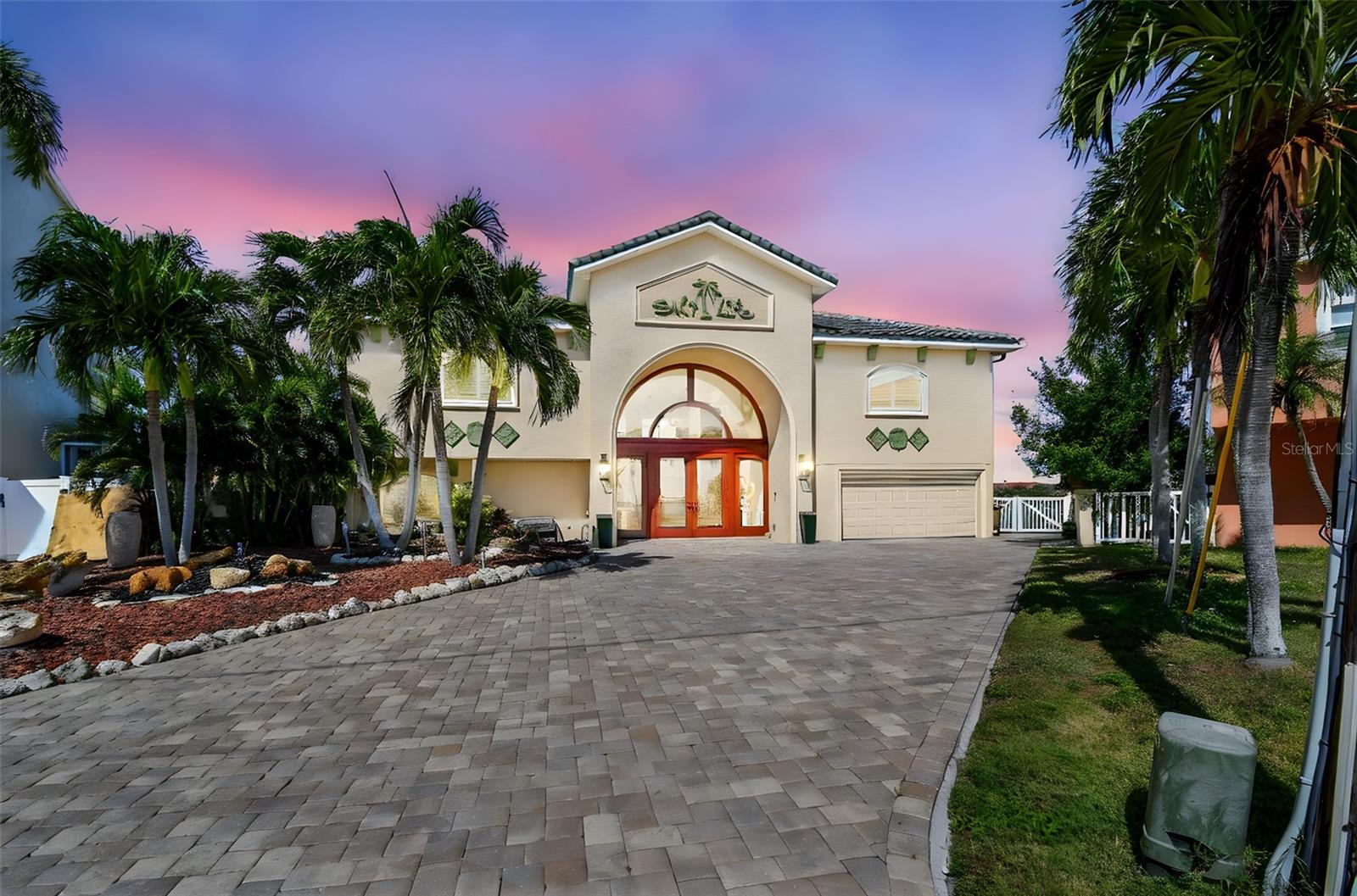 CRYSTAL ISLAND 2ND ADD - Residential