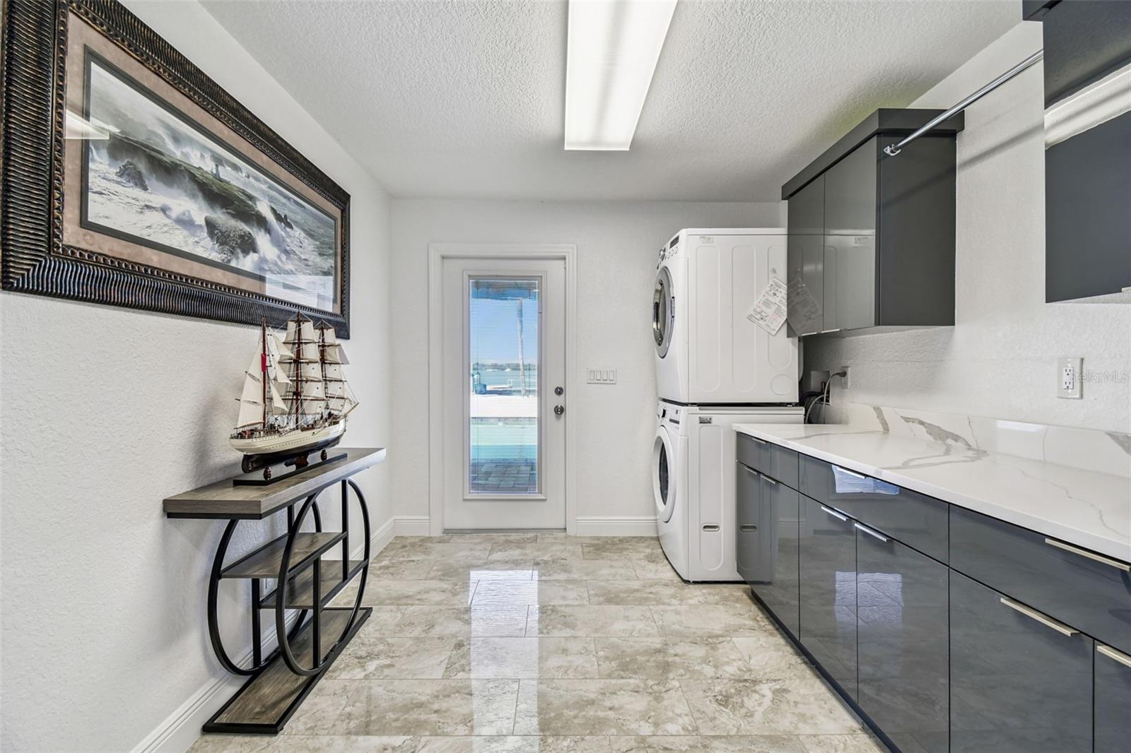 CRYSTAL ISLAND 2ND ADD - Residential