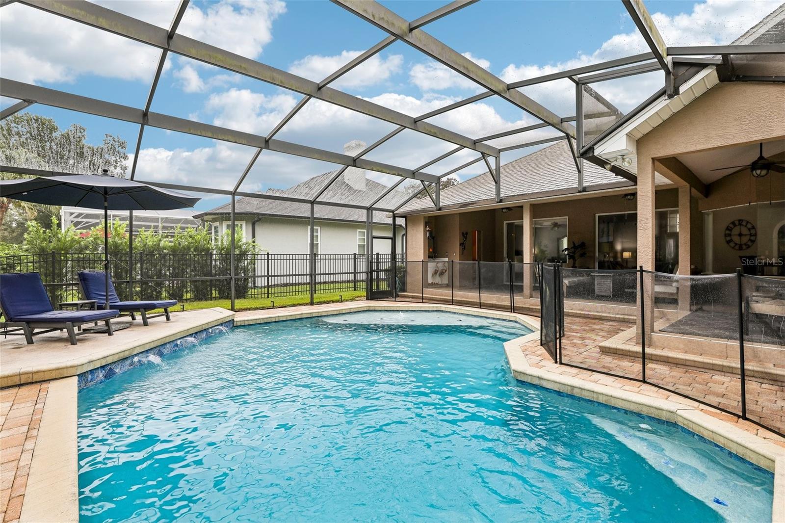 1522 EAGLE NEST CIRCLE