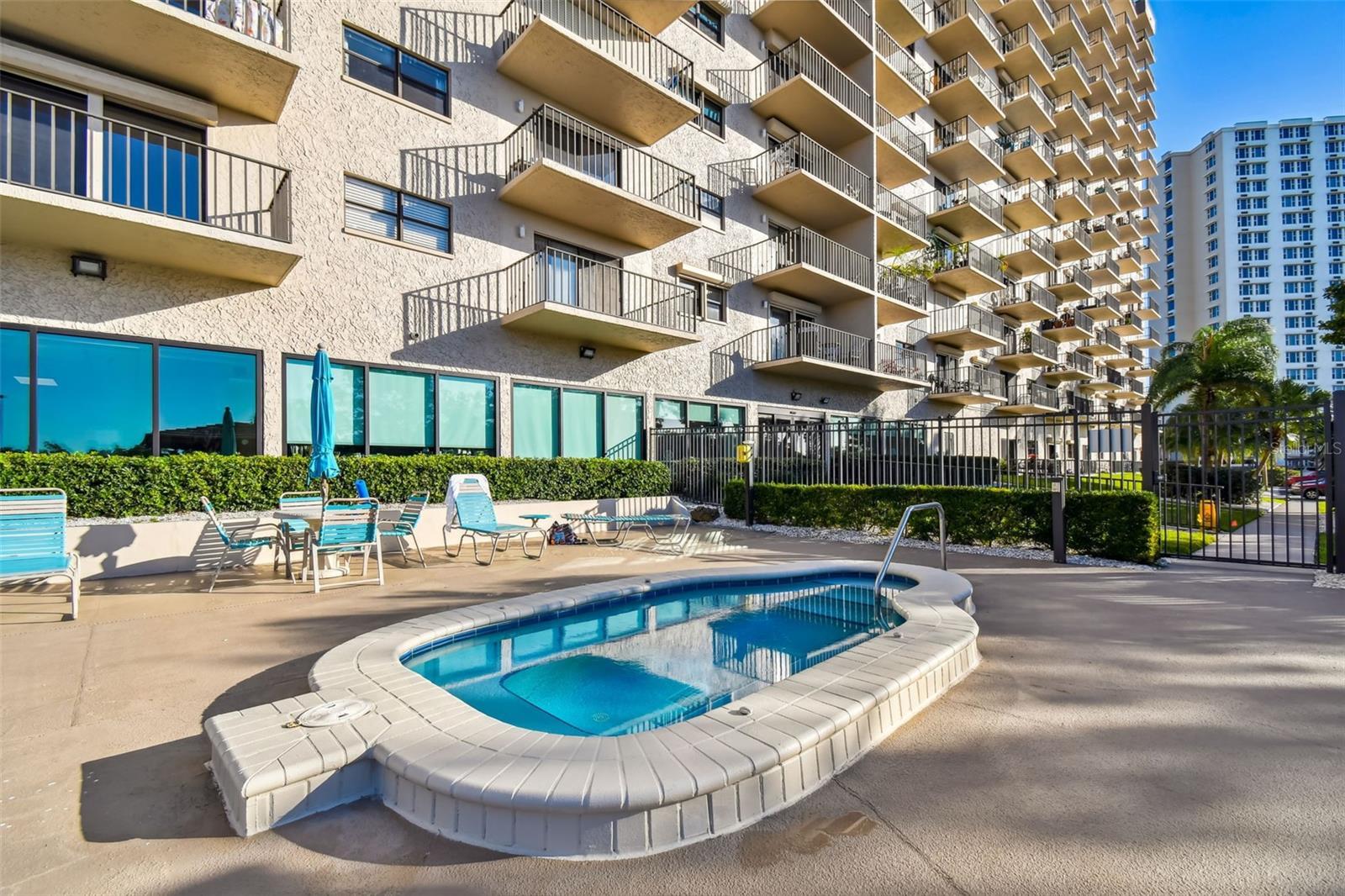 CHATEAU TOWER CONDO - Residential Lease