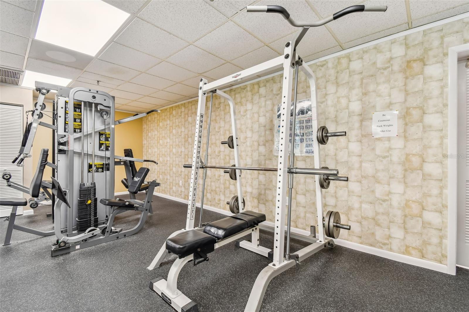 CHATEAU TOWER CONDO - Residential Lease