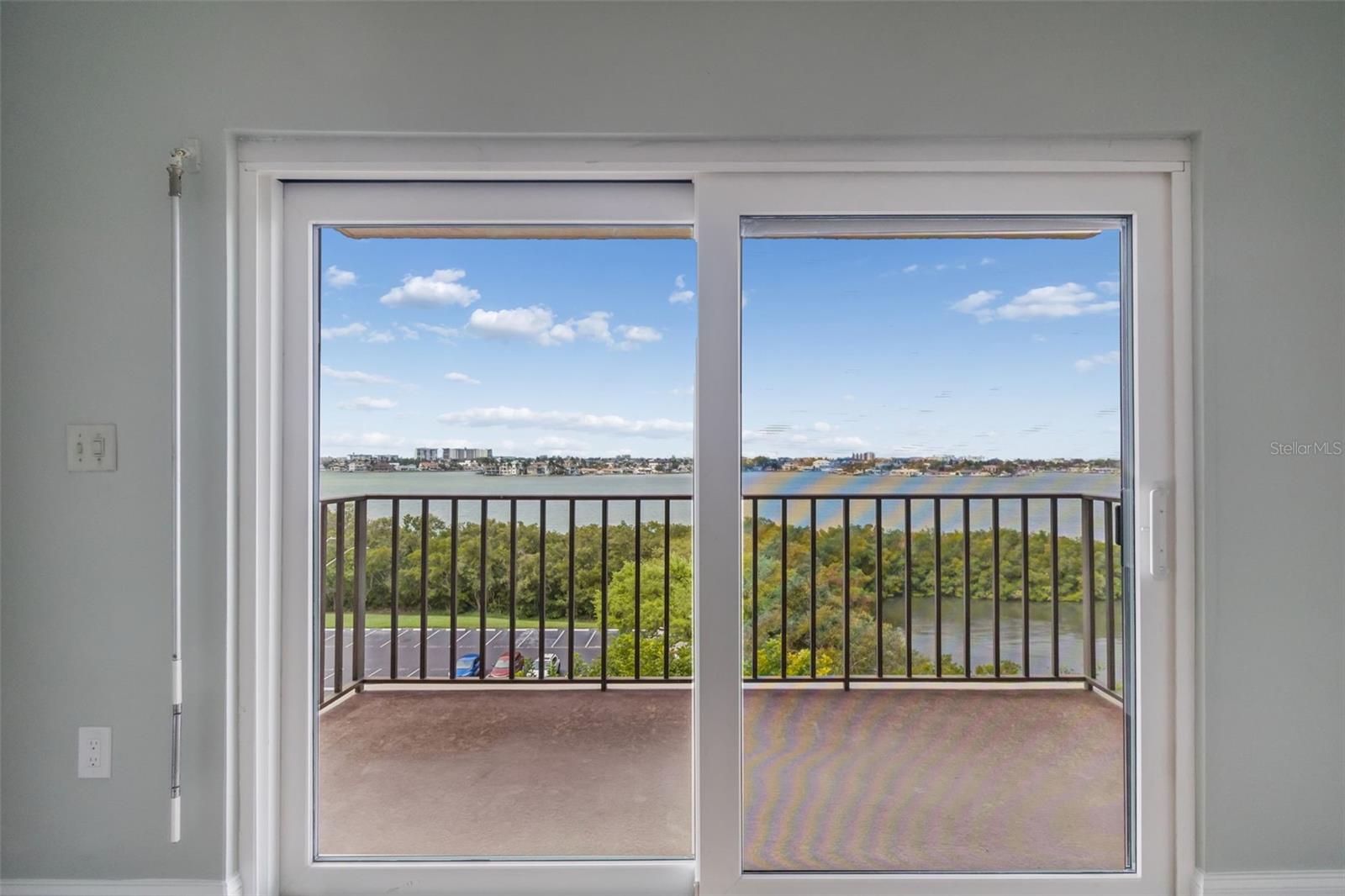 CHATEAU TOWER CONDO - Residential Lease