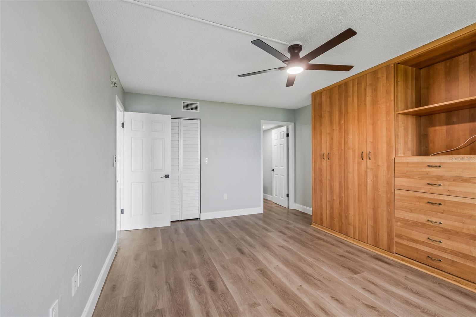 CHATEAU TOWER CONDO - Residential Lease