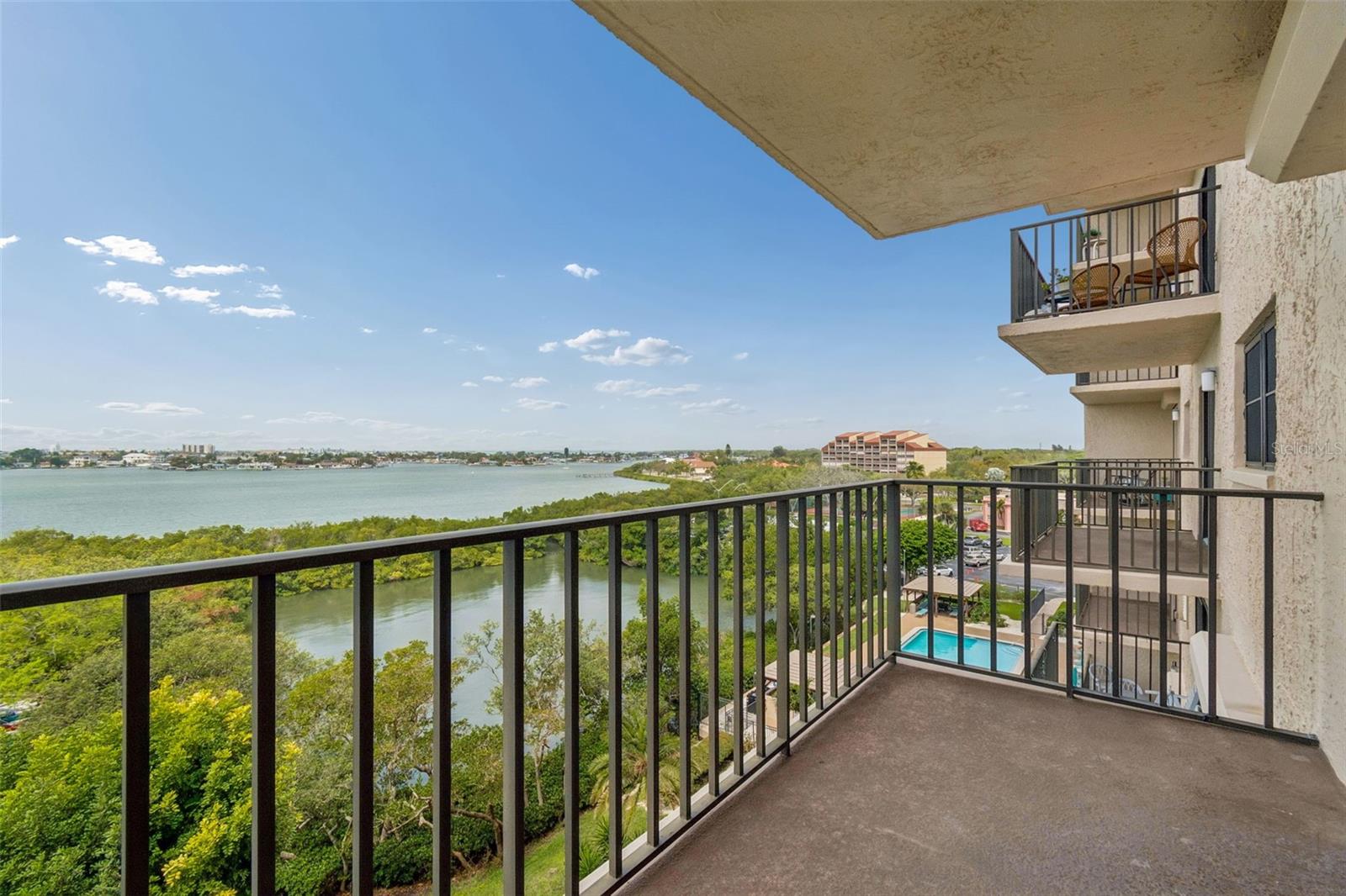 CHATEAU TOWER CONDO - Residential Lease