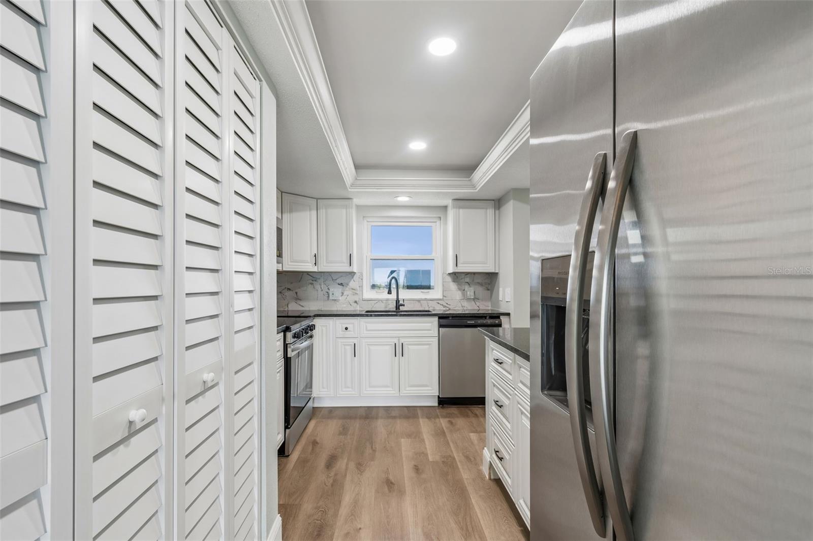 CHATEAU TOWER CONDO - Residential Lease