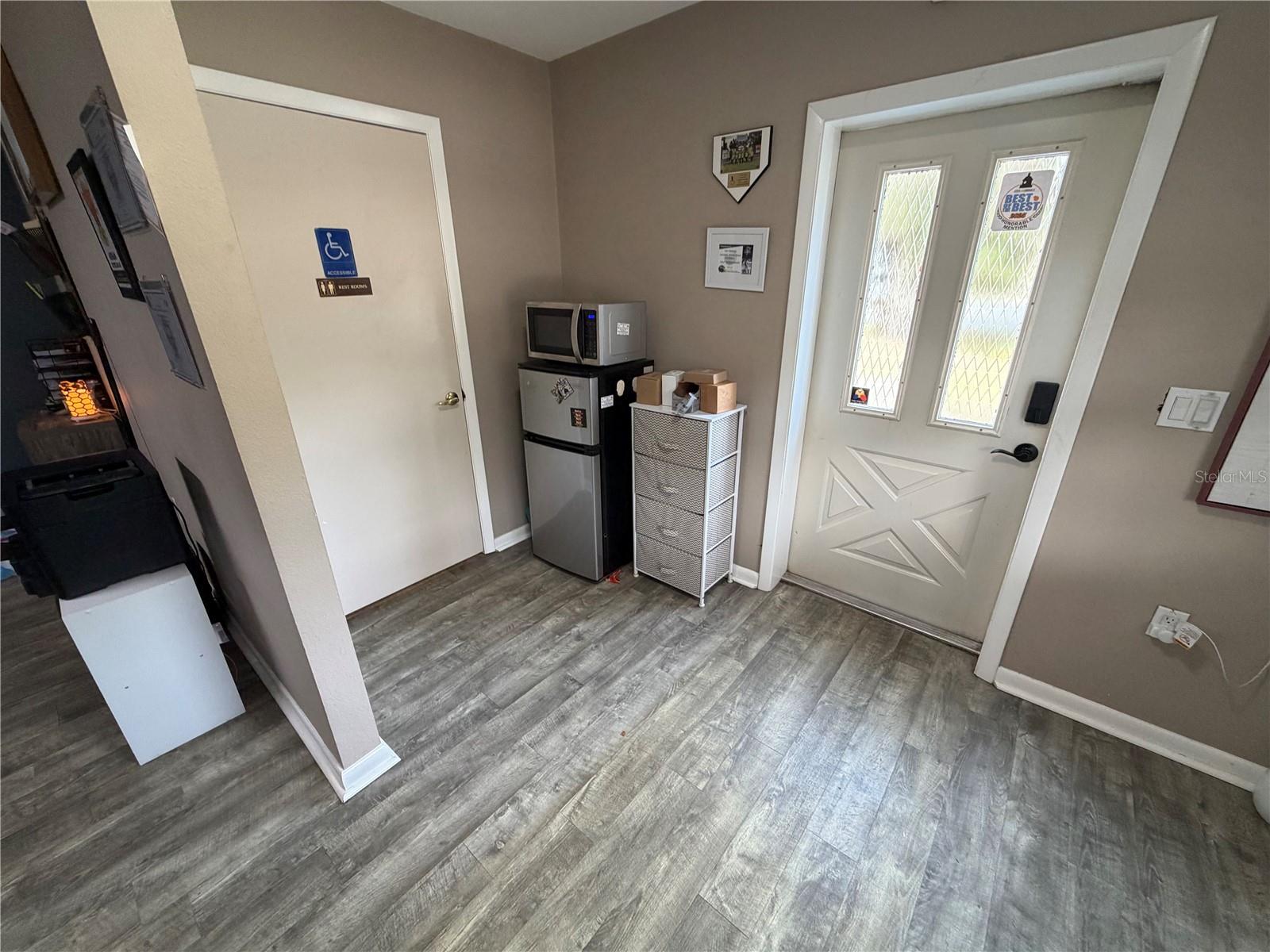 9478 W MARQUETTE LANE