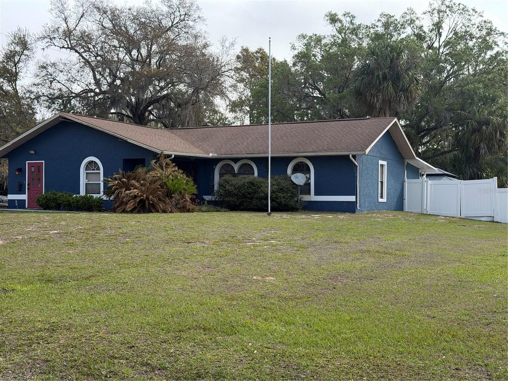 Photo of 9478 W Marquette Lane, Crystal River, FL 34428 (MLS # OM721726)