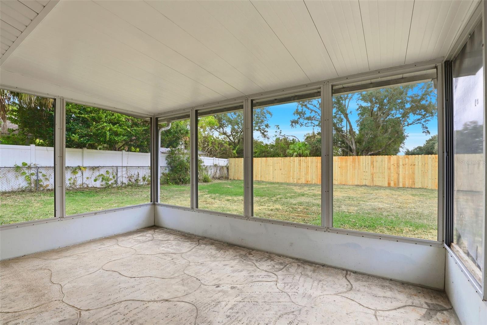 EASTBROOK SUB UNIT 13 - Residential