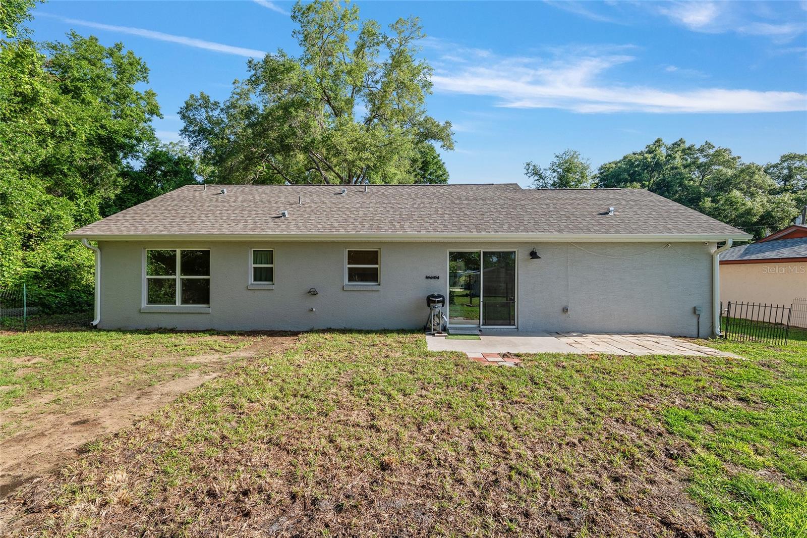 LAKE WEIR GARDENS - Residential