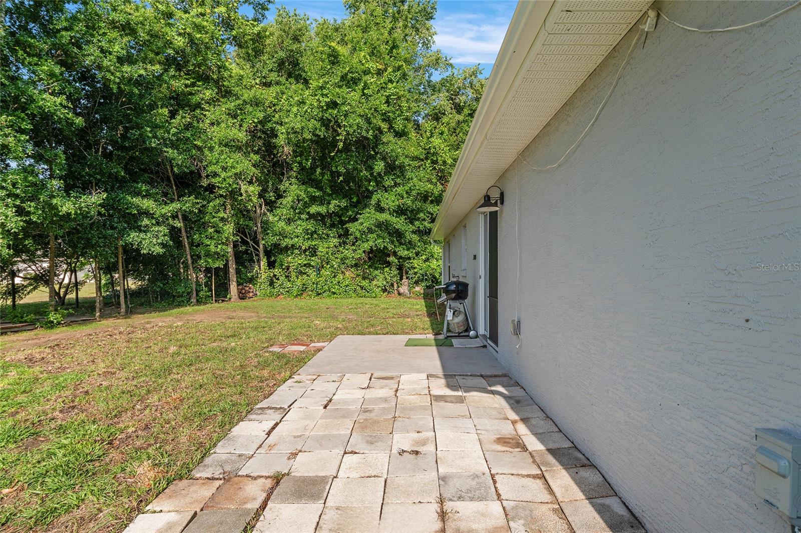 LAKE WEIR GARDENS - Residential