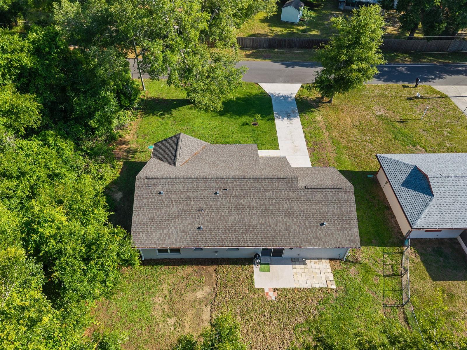 LAKE WEIR GARDENS - Residential