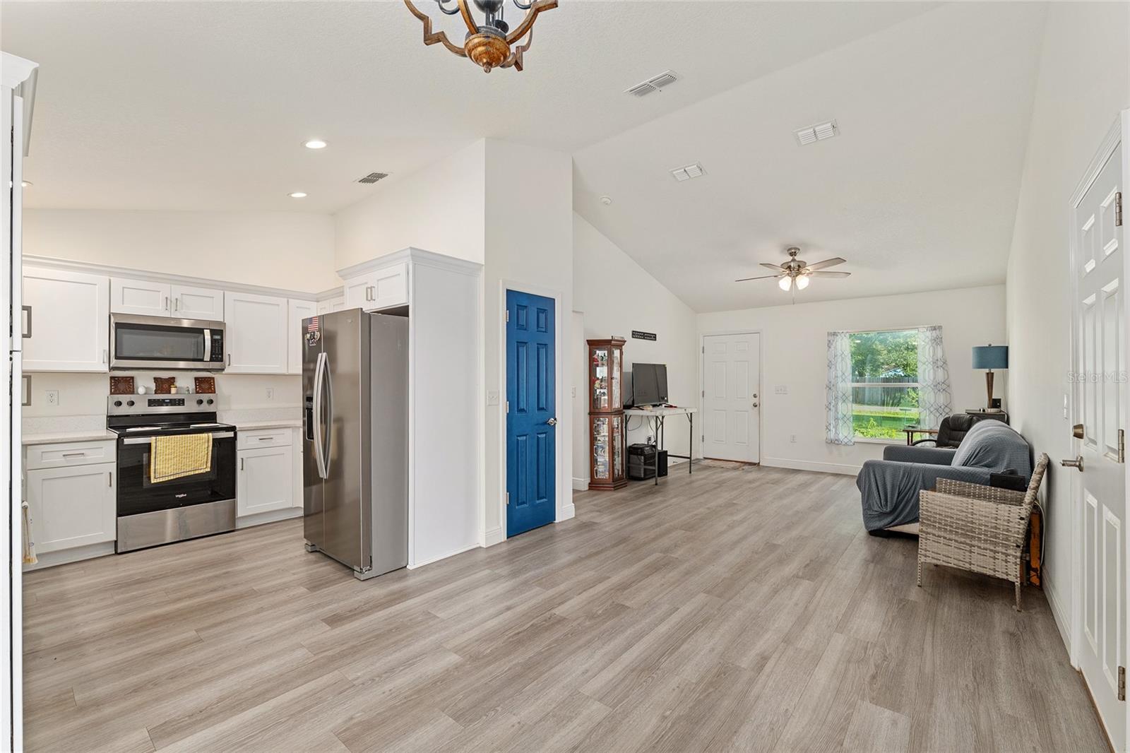 LAKE WEIR GARDENS - Residential