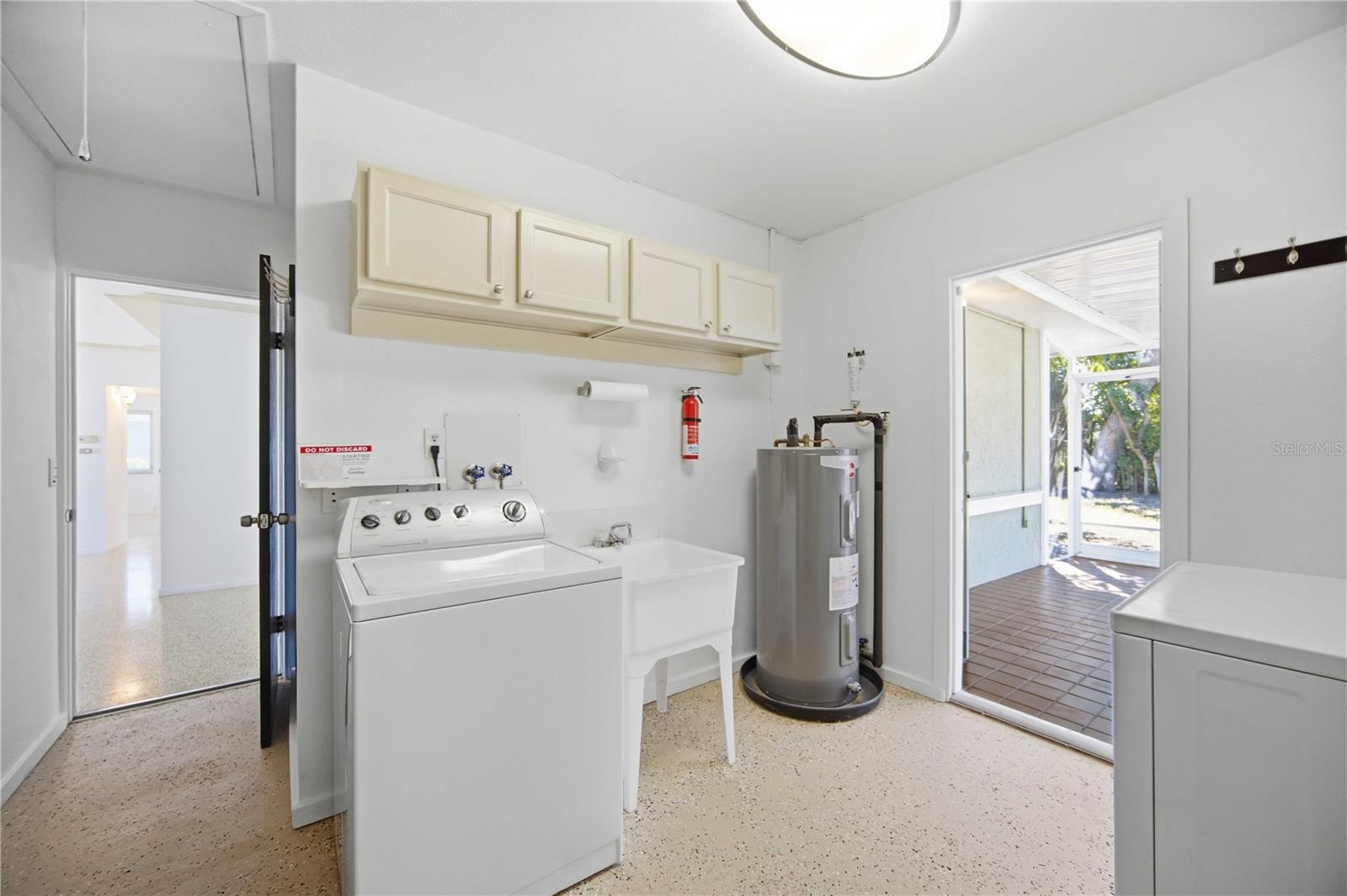 SUNNYSIDE PARK - Residential