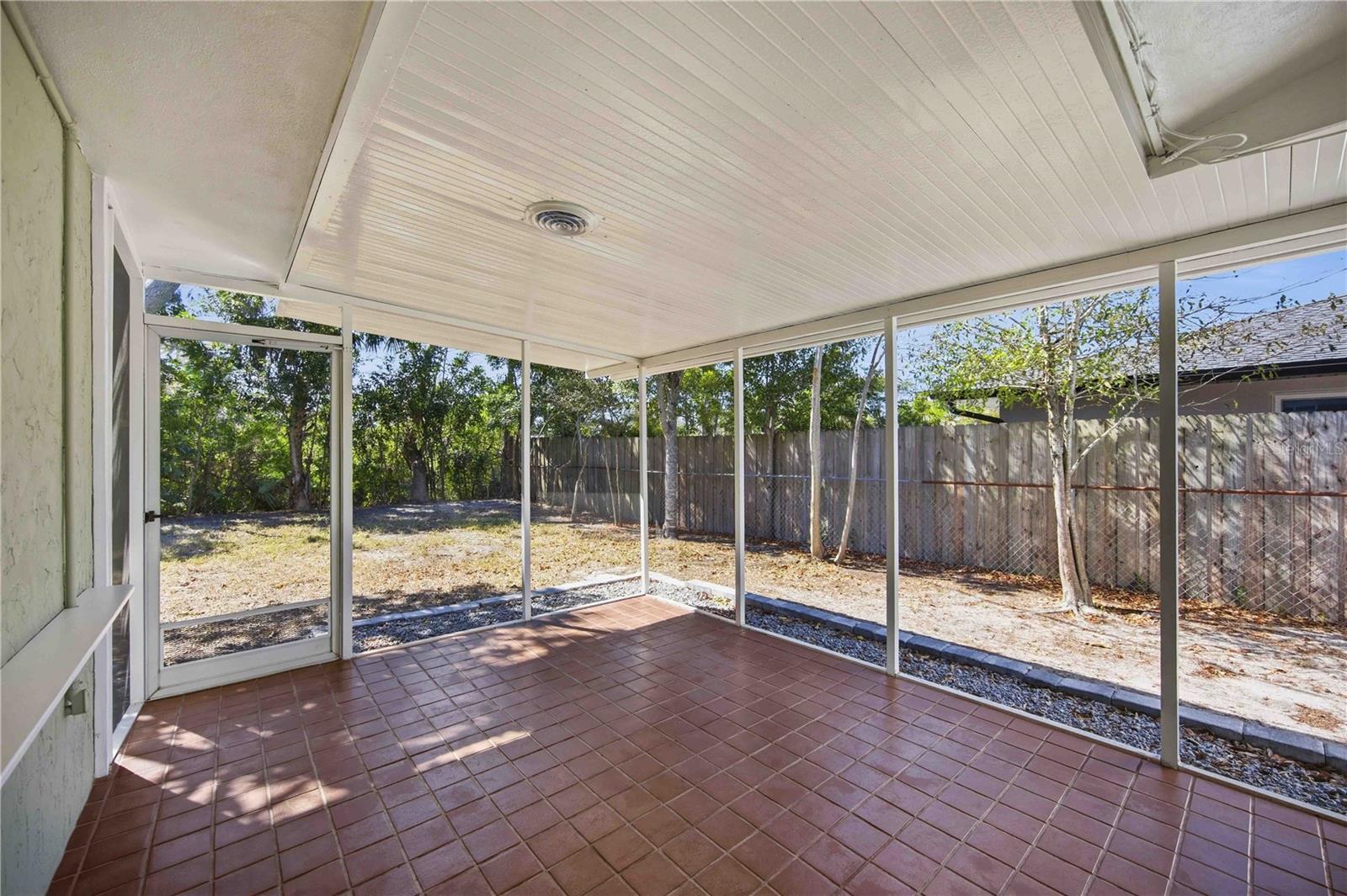 SUNNYSIDE PARK - Residential