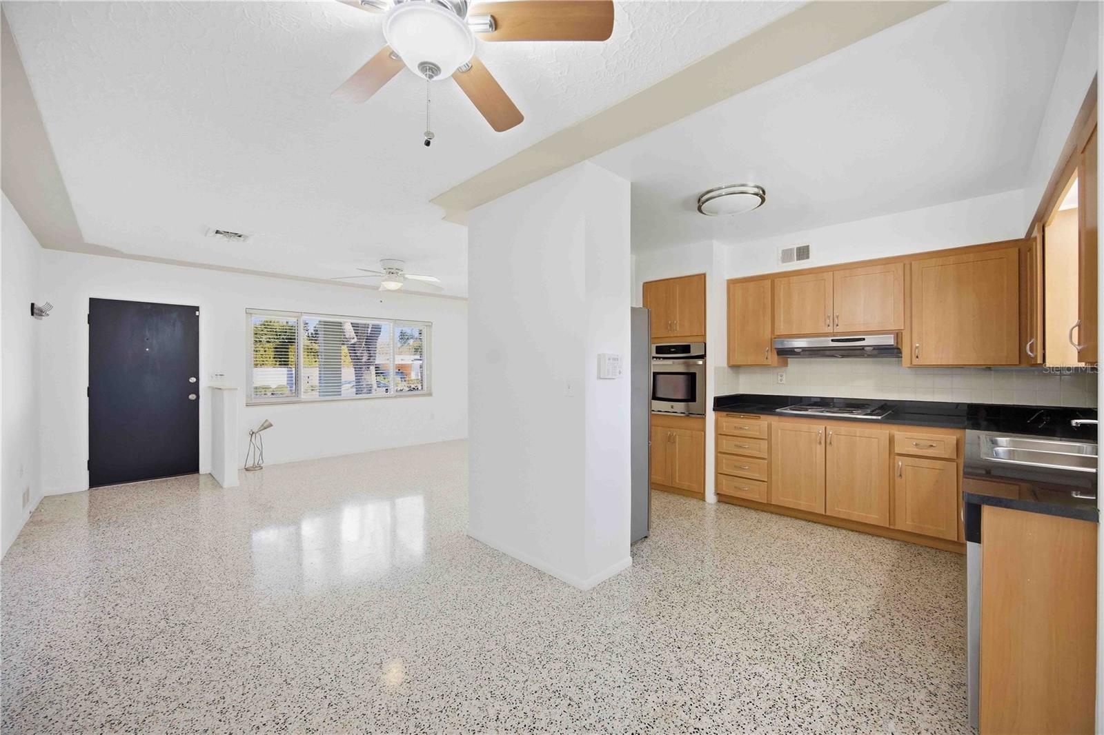 SUNNYSIDE PARK - Residential