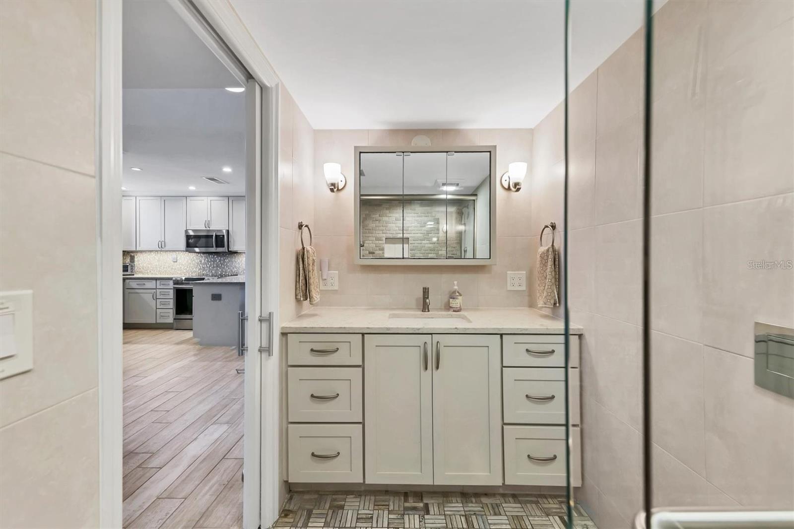 KINGSTON ARMS - Residential Lease