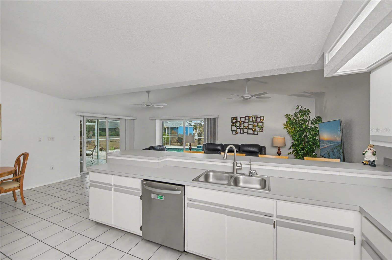 PORT CHARLOTT SEC 34 - Residential