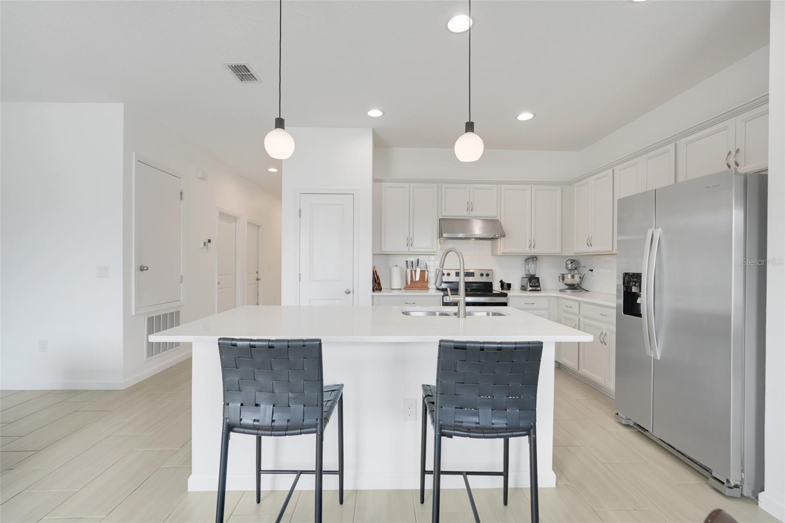 ORCHID GROVE - Residential