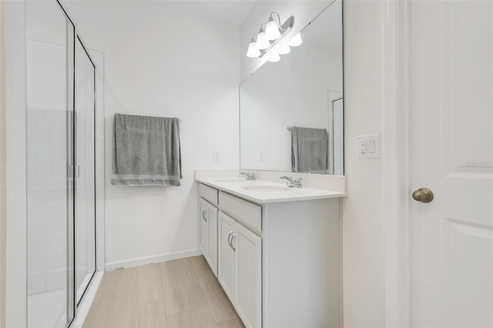 ORCHID GROVE - Residential