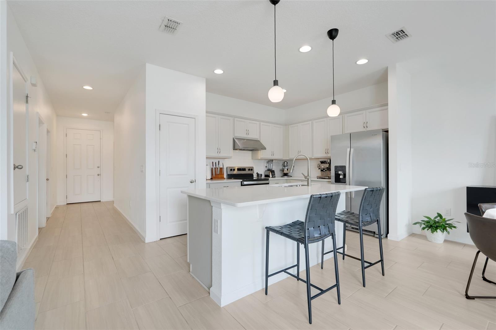 ORCHID GROVE - Residential