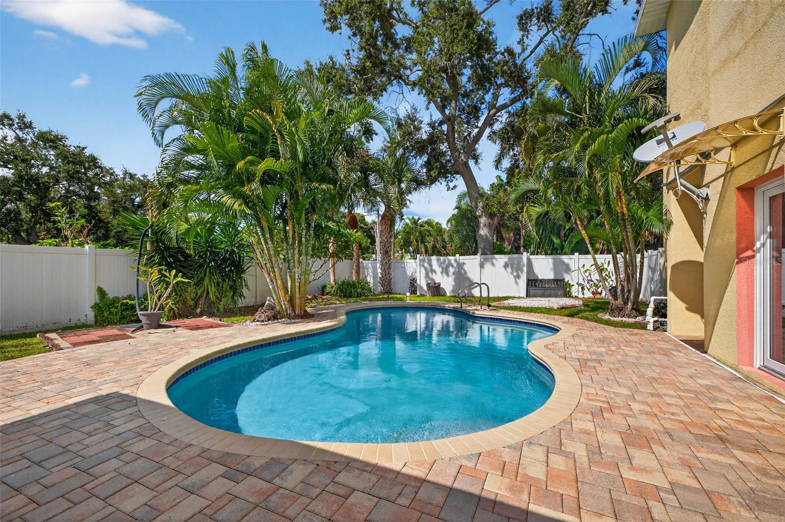 NORTH EAST PARK PLACIDO SHORES - Residential
